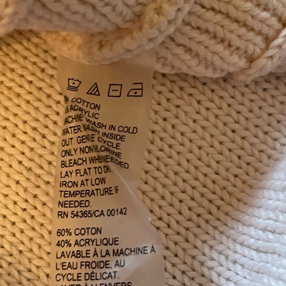 Alia Crochet Cream Sweater Size P Large - Picture 9 of 12